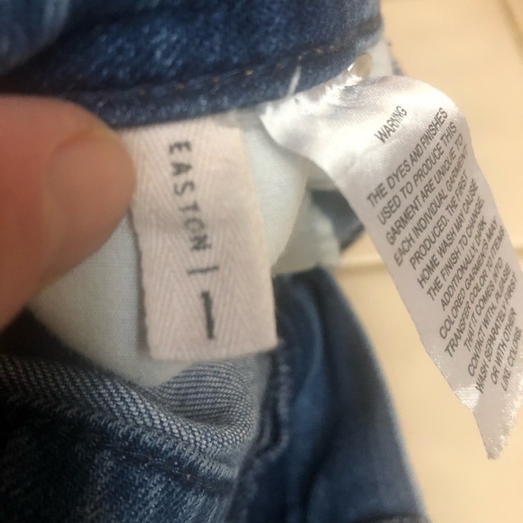 Empyre Easton distressed boyfriend jeans, size one. - Picture 16 of 16